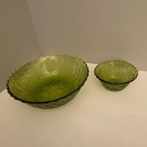 Green Glass Bowl Set